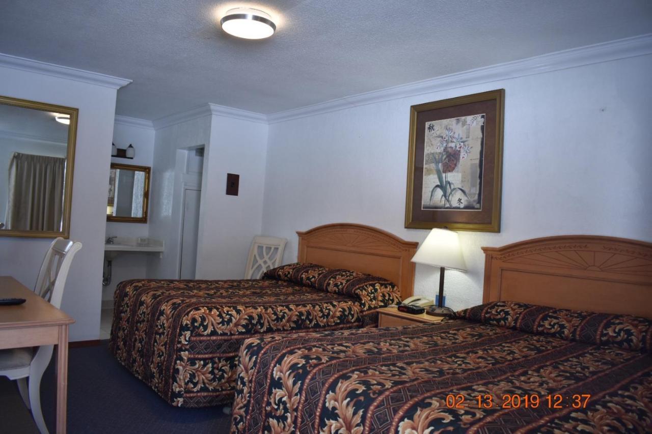 Evening Star Motel Greenwood Exterior foto